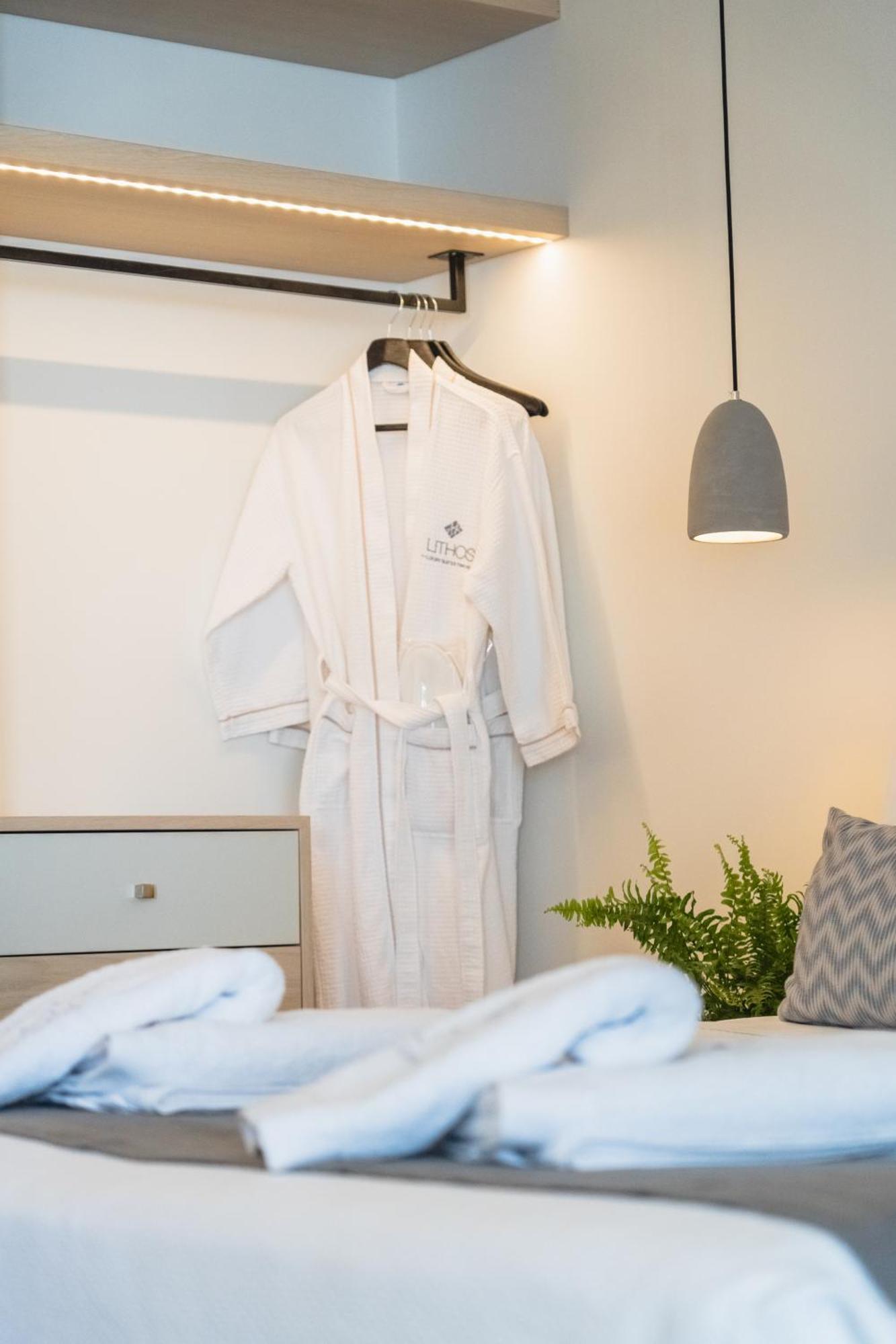 Lithos Luxury Suites Tínos Exteriér fotografie