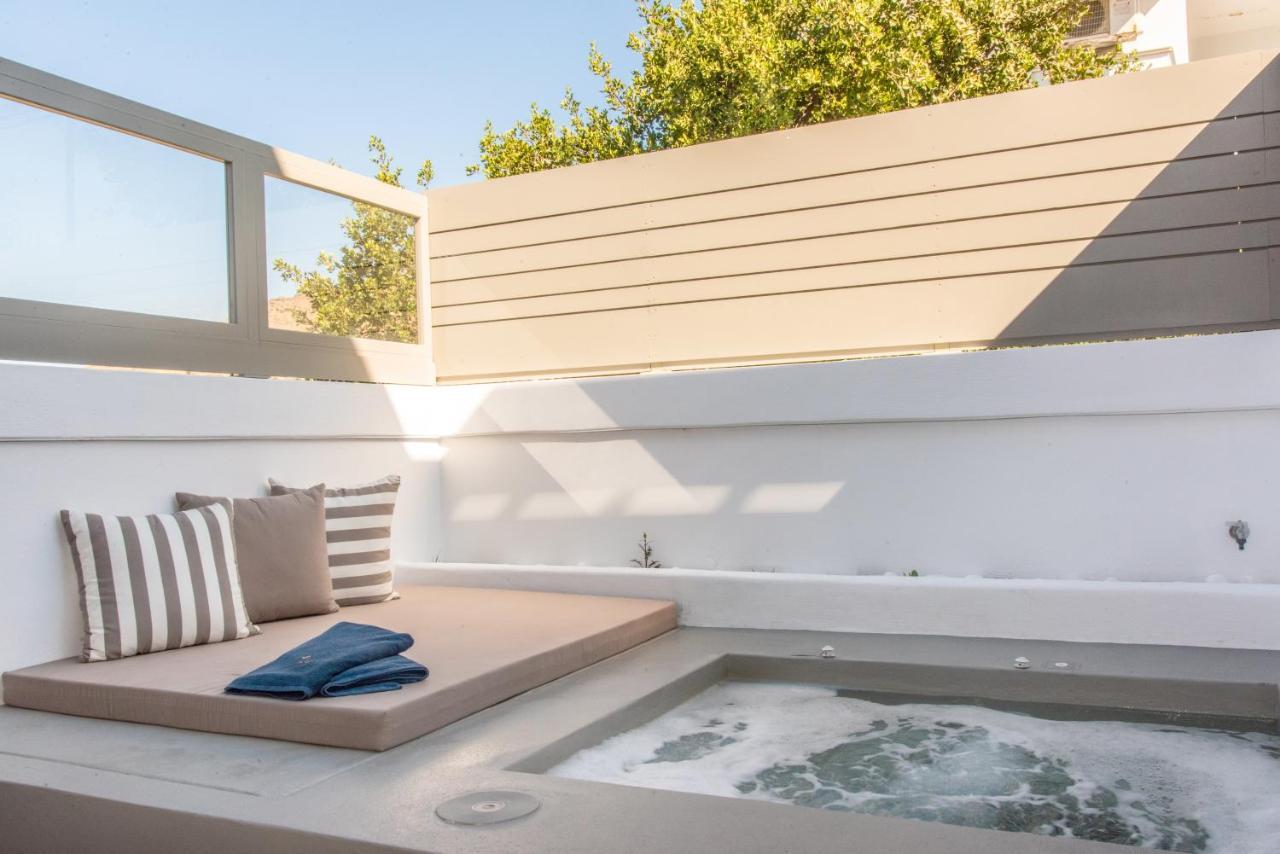 Lithos Luxury Suites Tínos Exteriér fotografie